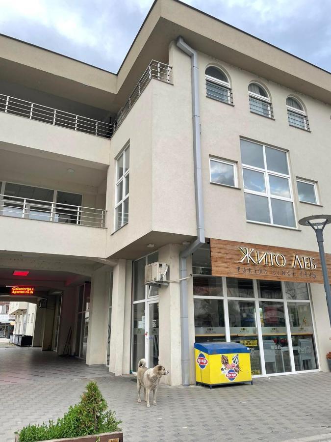 City Center Apartment Ohrid Extérieur photo